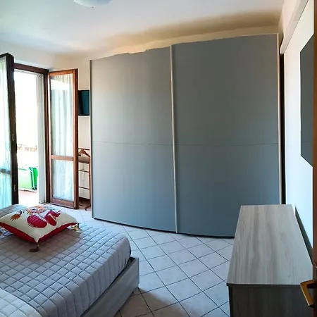 Apartment Con Piscina A *